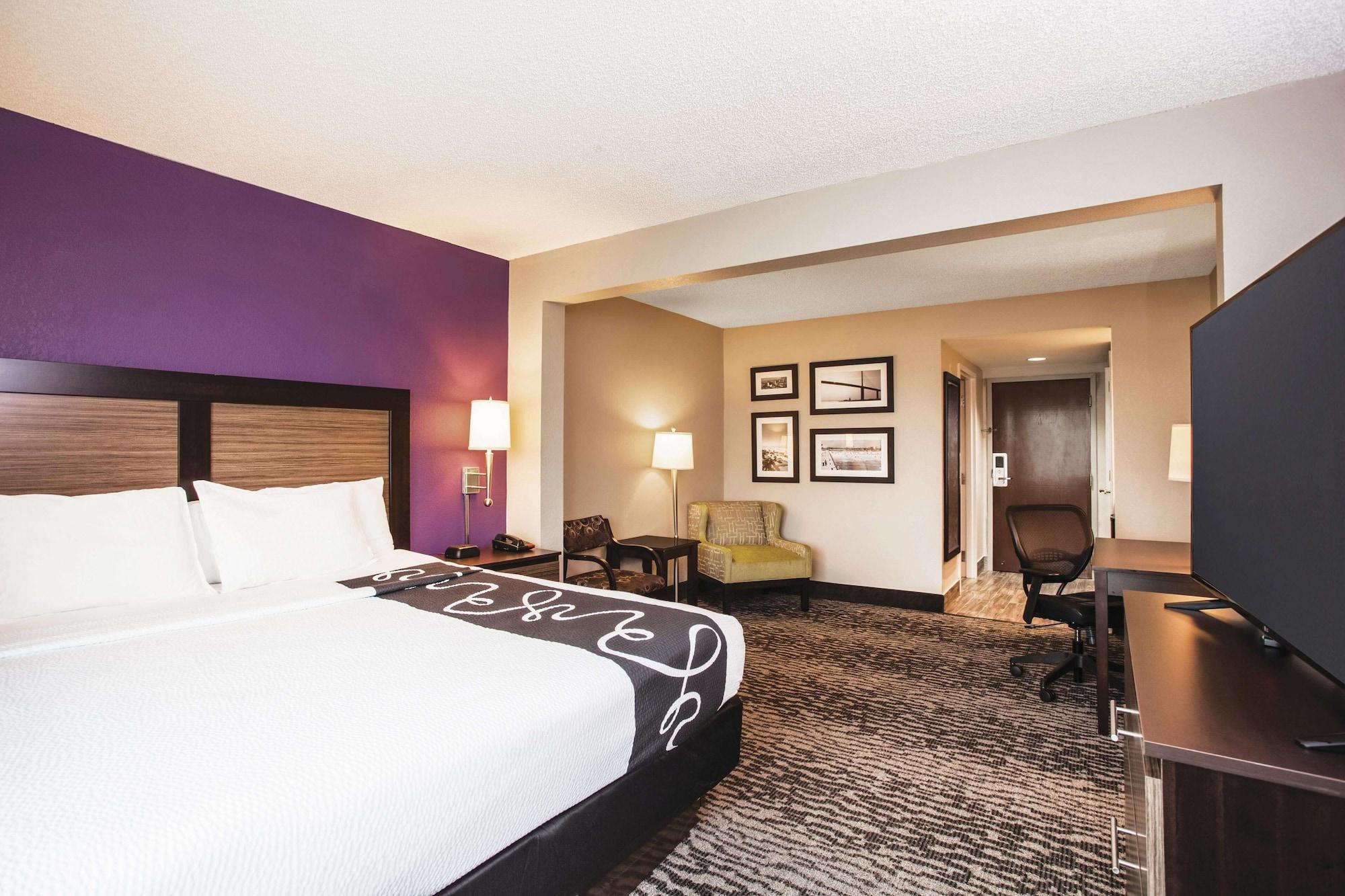 La Quinta By Wyndham Clearwater South Hotel Bagian luar foto