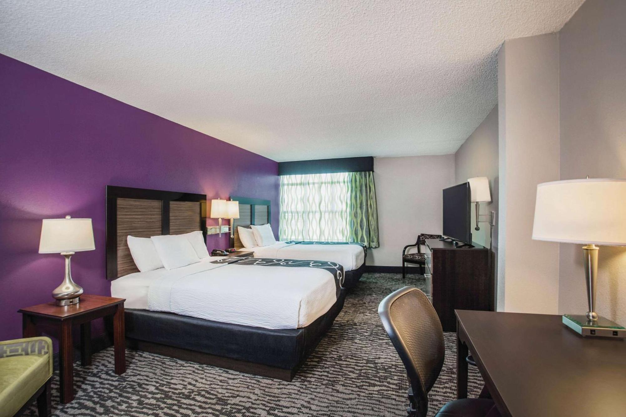 La Quinta By Wyndham Clearwater South Hotel Bagian luar foto