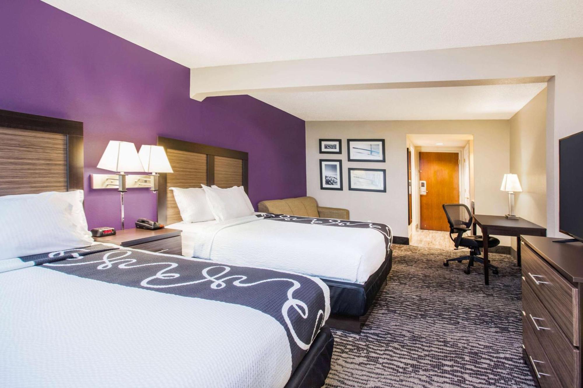 La Quinta By Wyndham Clearwater South Hotel Bagian luar foto