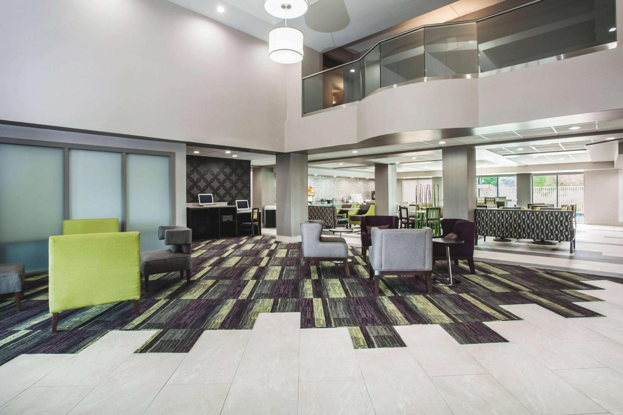 La Quinta By Wyndham Clearwater South Hotel Bagian luar foto
